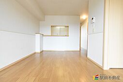 グランドヒルズC棟 203 2階2LDKのリビング/ダイニング