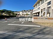 基山小学校 