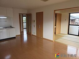 マウンテン・ヒル弐番館 107 1階2LDKのリビング/ダイニング