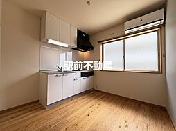 Casa kanro 2 1階1DKのリビング/ダイニング