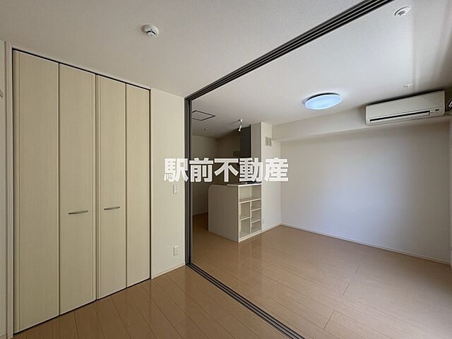寝室