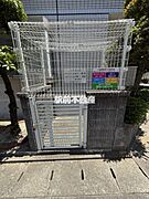 敷地内ゴミ置き場