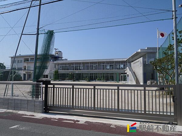 画像26:中山小学校 
