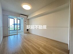 グランド　ライン　Ｂ 102 1階1LDKのリビング/ダイニング