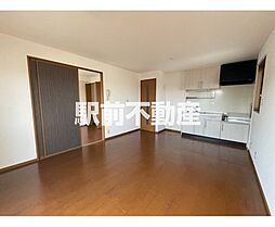 グランシャリオ徳久C棟 206 2階2LDKのリビング/ダイニング