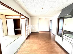 メゾン・ラフィーネ 302 3階3LDKのリビング/ダイニング