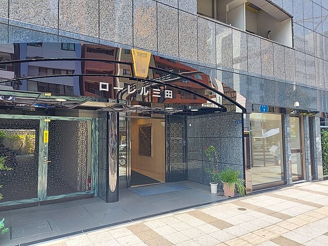 エントランス ローレル三田 4階/-
