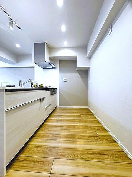 キッチン※室内の家具・小物等は販売価格に含みません。