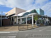 岸辺駅 徒歩25分。 1990m