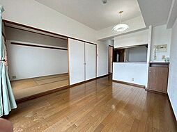 プレステージ加古川IV 404 4階3LDKのリビング/ダイニング