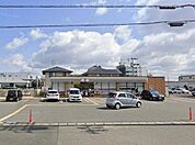 セブンイレブン加古川市役所南店 徒歩8分。 630m