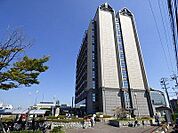 加古川市役所 徒歩31分。 2460m