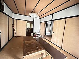 三原市糸崎六丁目　中古戸建 6DKの室内