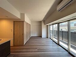 第一辻ビル 7階1SLDKのリビング/ダイニング