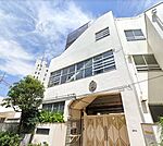 新宿区立戸塚第三小学校（762m）