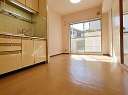 グリーンハイツ 1階2DKのリビング/ダイニング