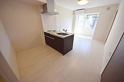 アルテサーノ 201 2階1LDKのリビング/ダイニング