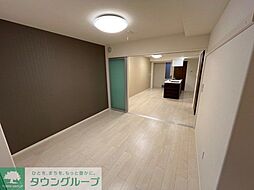 リブレ(Libre)聖蹟 102 1階1LDKのリビング/ダイニング