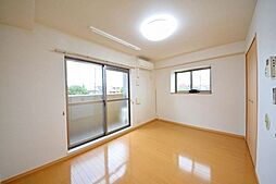 Ｃｒｕｚｏ　ＢＢ 207 2階1Kのリビング/ダイニング