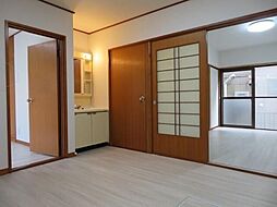 ヴィラアライ成城 205 2階3DKのリビング/ダイニング