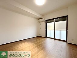 L`Appartement221 1階1Kのリビング/ダイニング