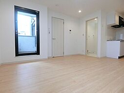Ａｍｂｉｔｉｏｎ立川 202 2階ワンルームのリビング/ダイニング
