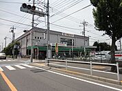 京王ストア 444m