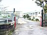 周辺：上津役小学校 528m