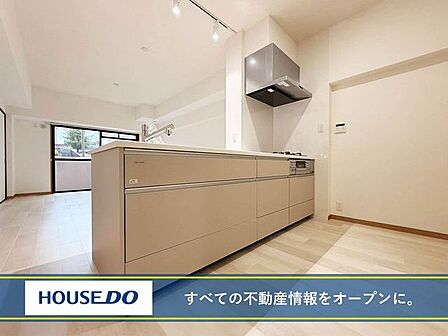 【閑静な住宅街】コーポランド幸神II♪黒畑小・熊西中学校♪都市ガス♪システムキッチン♪南向き♪