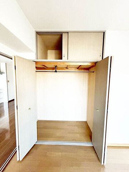 八幡西区中古マンション♪システムキッチン♪給湯♪エレベーター♪オートロック♪都市ガス♪閑静な住宅街♪