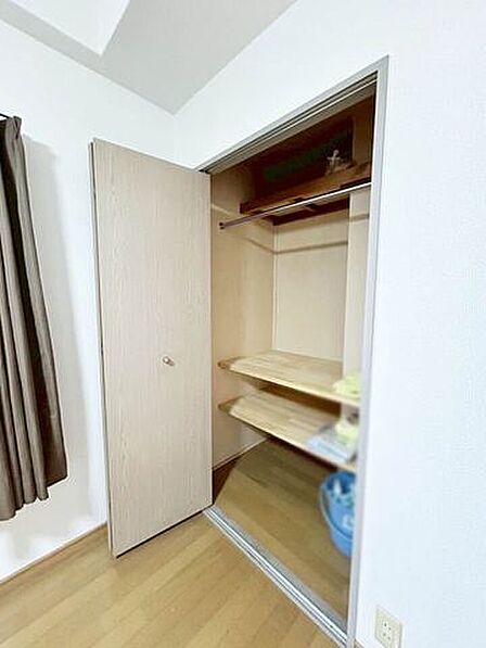 八幡西区中古マンション♪システムキッチン♪給湯♪エレベーター♪オートロック♪都市ガス♪閑静な住宅街♪