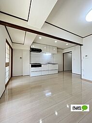 サンハイツ中之島 406 4階2LDKのリビング/ダイニング