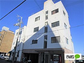 サンライフビル 401 ｜ 和歌山県和歌山市東紺屋町（賃貸マンション2K・4階・48.00㎡） その1