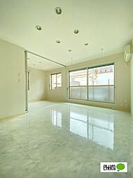 ビルロート 102 1階1LDKのリビング/ダイニング