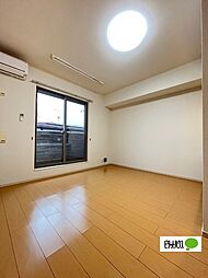 グラン・ジュテI 201 2階1LDKのリビング/ダイニング