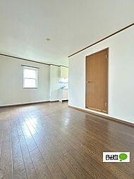 アルカディアIII 201 2階3LDKのリビング/ダイニング