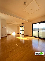 グランド・メール 206 2階2LDKのリビング/ダイニング