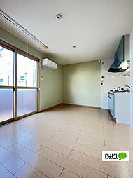 グランディールM 203 2階ワンルームのリビング/ダイニング