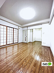 ヤマイチＰＬＡＺＡ黒田 702 7階3LDKのリビング/ダイニング