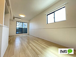 リヴェール西庄II 201 2階2LDKのリビング/ダイニング