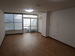 アミカビル 203 2階1Kのリビング/ダイニング