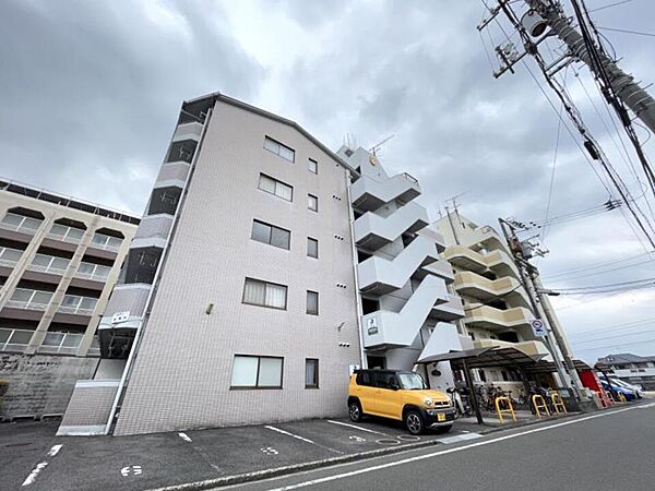 オクトワール松山土居田（東） 103 号室｜愛媛県松山市土居田町(賃貸マンション1K・1階・22.68㎡)の写真 その1