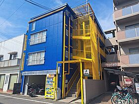 ピカデリーサーカス築山 205 号室 ｜ 愛媛県松山市築山町（賃貸マンション1LDK・2階・25.44㎡） その1