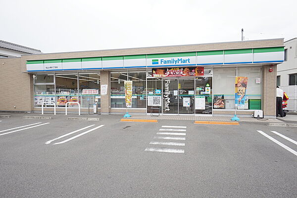 画像30:ファミリーマート 松山小栗六丁目店