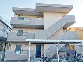 ルシオン木屋 202 号室 ｜ 愛媛県松山市木屋町4丁目（賃貸マンション1K・2階・24.65㎡） その1