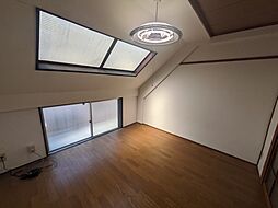 クライム・ユー 302 号室 3階1DKのリビング/ダイニング