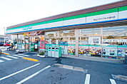 ファミリーマート 松山フライブルク通り店