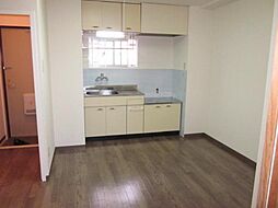 メゾン大塚 402 号室 4階2DKのリビング/ダイニング