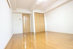 ガーデンヒルズ 701 号室 7階1Kのリビング/ダイニング