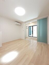 プリムヴェール（伊予郡） 101 号室 1階ワンルームのリビング/ダイニング